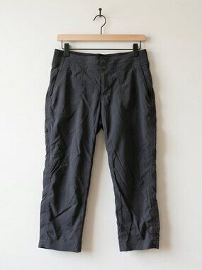 Athleta Trekkie Crop Pant Ripstop Hiking Travel Black Zip Pockets Size 2